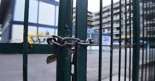 Έγκαιρη και έγκυρη ενημέρωση από το alfavita.gr για κλειστά σχολεία: Korwnoios Kleisimo Olwn Twn Sxoleiwn E3etazei H Kybernhsh Aftodioikisi Gr