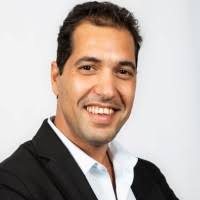 1900+ profils pour “Tabib”