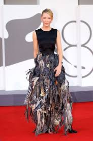 Red Carpet Fashion Awards - News update