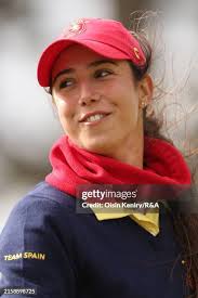 Paula Schulz-Hanssen of Germany looks