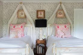 Bedroom sets twin & full. White Lacquered Twin Canopy Bed Design Ideas