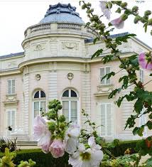 Jardins De Bagatelle Chateau De Bagatelle L Architecture Francaise Paris Photo