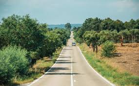 Carretera amb no prou manteniment. Estrada Nacional 2 A Prova Dos 9 Num Roteiro Apaixonante Momondo Explorador