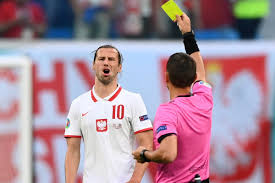 Krychowiak nie może zaliczyć spotkania ze słowakami do udanych. T Td9t7qxi4rem