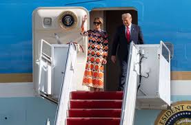 Melania trump is the first lady of america and the third wife of the new us president donald melania trump latest news and speeches below. Donald Und Melania Trump Florida Hier Kommen Sie Politik Stuttgarter Zeitung