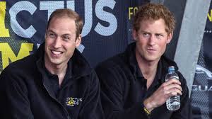 Vultures at globe twierdzi, że książę william i harry potajemnie zaaranżowali ekshumację ciała księżnej diany po raz drugi, potwierdzać mają to rzekome źródła pałacowe. Harry I Ksiaze William Pogodzili Sie Podczas Tajnej Rozmowy Byla Przelomowa Pudelek