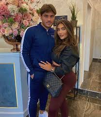 Pregnant lauren goodger arrives at marriot hotel in essex 04/28/2021. Lauren Goodger Is Pregnant 247 News Around The World