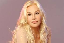 En medio de la pandemia susana giménez, acompañada por su hermano patricio, decidió instalarse en su casa de punta del este para pasar allí . Susana Gimenez Alchetron The Free Social Encyclopedia