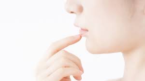 歯茎の膿が痛い！ 歯茎の腫れをひくための方法 | ストレスや薬について | 歯周病治療なら東京国際クリニック/歯科