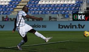 Internapoli cronaca, giugliano in campania. Campionato Di Serie A Inter Napoli 1 0 Ancora Lukaku In Goal The Italian Times