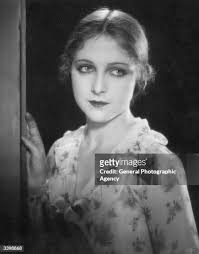 89 Evelyn Holt Stock Photos, High-Res Pictures, and Images