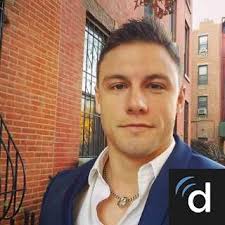 Robert Jardine's Instagram, Twitter & Facebook