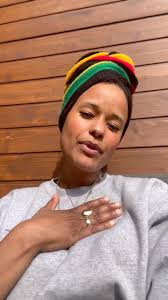 I turn pressure into flavor, that's my lemonade 🐝🍋💛💦 #DownWithYou  ...#Marieme #mario #DWY #Streetpop #Qcflava #Newmusic #Newrelease #music  #Mama #Black #coyoterecords Marieme Ndiaye Lou Bélanger Farfadet