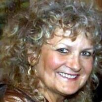 Carol Losee's Instagram, Twitter & Facebook