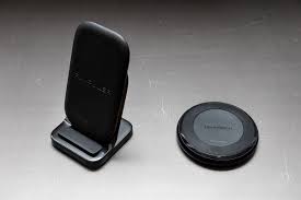 Need a great iphone 6s or iphone 6s plus stand or dock for your office, bedroom, or living room? The Best Wireless Charger To Buy Right Now The Verge