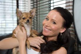 Sara Varga: Många utsatta kvinnor känner igen sig i min låt!