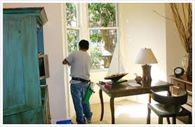 Align the magnetic sections on each side of the window and the microfiber cloth will clean it as you gently pull the inside part of the cleaner across the window. Window Cleaning Sonoma Marin San Francisco Sonomarin Cleaning Services
