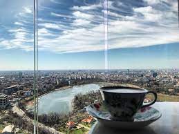 Mădălin chiru localurile pop au o atmosferă mai relaxată și/ sau mai accesibilă decât cea din restaurante. Facebook