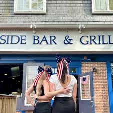Portside Bar & Grill