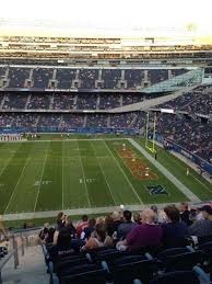 Soldier field hosts a number of different events, including bears games, fire games and concerts. Soldier Field Bereich 333 Heimat Von Chicago Bears