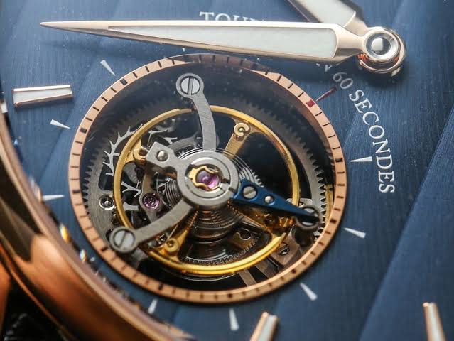 Parmigiani Tonda 1950 Tourbillon Watch Review |aBlogtoWatch