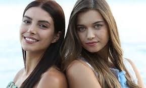 Peki afra saraçoğlu, kaç yaşında, nereli ve ailesi kim, saraçoğlu'nun hakkında merak ettiğiniz her şey haberimizde. Afra Saracoglu Nun Bitmeyen Kaprisleri