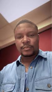 🚨 PSTQ : le seul programme économique encore ouvert pour la RP au Québec.  📌 Vous êtes plus de 68 600 candidats dans le bassin de sélection. 📉 Moins  de 2 %