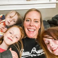 Movie 🎥 night with these cuties 🍿