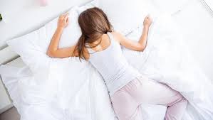 Anda merasa selalu haus karena tubuh. Posisi Tidur Mencerminkan Kepribadian Kamu Termasuk Yang Mana