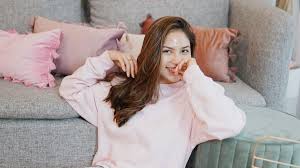 Di film karya andibachtiar yusuf itu, ia part01 #jessicamila #danieltetanggakamu jessica mila agnesia, yang lebih dikenal sebagai. Jessica Mila Is Matched With Kaesang Pangarep Why Not