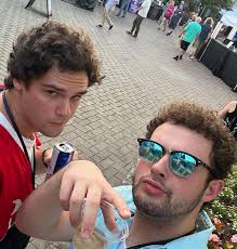 Danny Dugan (@danny_dugan) • Instagram photos and videos