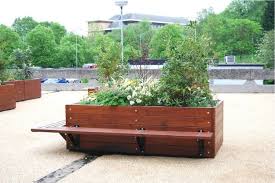 Pflanzkuebel Holz Pflanzgefaess Hochbeet Sitzbank Eins Konstruktion Outdoor Praktisch Pflanzkubel Holz Holz Pflanzgefass Pflanzkubel