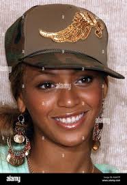 Destiny child perform hi-res stock photography and images