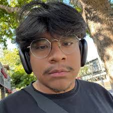 Ethan Pineda's Instagram, Twitter & Facebook