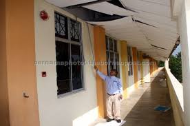 See more of kolej kediaman tuanku kurshiah universiti malaya on facebook. Jpn Negeri Sembilan Akan Baik Pulih Bumbung Dewan Kolej Tunku Kurshiah Borneo Post Online