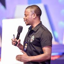 Aside from his religious duties, shepherd bushiri lists his other job titles as author, motivational speaker, and businessman. Bushiri S Flock Out Of Pocket After Cash Lost In Investment Scheme