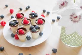 Rezept Fur Obsttortchen Im Waffelbecher 294 In 2020 Obsttorte Waffelbecher Dessert Ideen
