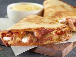 Papa John S Spotted Testing New Papadia Italian Flatbread Style Sandwiches Food Recipes Papa Johns
