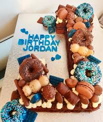 This is a classic butterfly letter alphabet cake. Letter J Cake Birthday Jaynemakesandbakes Facebook