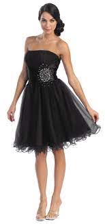 Teenage birthday party ideas are tough because princess and pirate themes are no longer an option and you're limited to what's cool. Christmas Party Dresses For Teenage Girls Formal Dresses For Teens Trendy Party Dresses Bridesmaid Dresses Plus Size