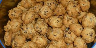 Regalez Vous Avec Ces Bredele Originaires Du Val De Ville Recette Gateau Sec Biscuit De Noel Recettes De Cuisine