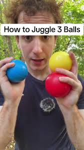 Bennett Santora (@flyjuggler) • Instagram photos and videos