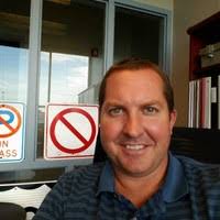 100+ perfiles de «Riesselman»