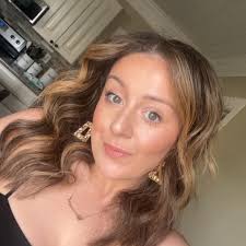 We may not be able to do your hair right now but............. WE'VE GOT YOU  COVERED💁‍♀️🧢!! A SURPRISE 🎁 FOR YOU, OUR CLIENTS♡ Message us for details  to get your complimentary FLHS