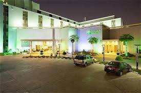 فندق هوليداي إن القصر الرياض Holiday Inn Riyadh Al Qasr Hotel مجتمع رجيم