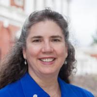 Kari Stoddard's Instagram, Twitter & Facebook