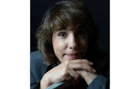 Rita Louise's Instagram, Twitter & Facebook