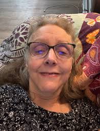 FEMALE OCTOPUS THROW ROCKS AT UNWANTED MALES WHO CONST CONSTANTL ANTL TRY  TO MATE WITH THEM WW市0市用号新合商」町P南通江市南原1 PNUNTW.NNACAMAANTE-VIA ein  WWW.G/TAIVINA.GOMA