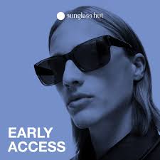 BLACK FRIDAY EARLY ACCESS​: 20% OFF* Black Friday Early Access deals have  arrived! *In The Loop members at Sunglass Hut enjoy 20% off selected  full-priced sunglasses. Don't wait—get your favourite shades before