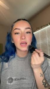 Karissa Hurst's Instagram, Twitter & Facebook